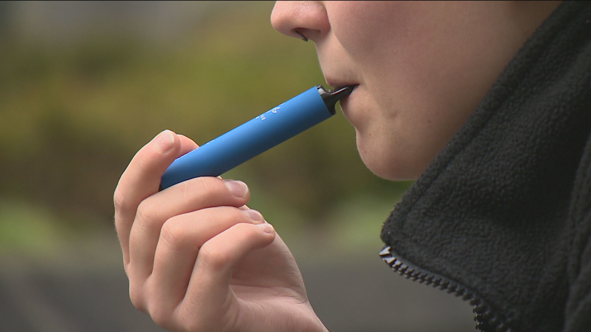 Paediatricians have called for ban on single-use vapes