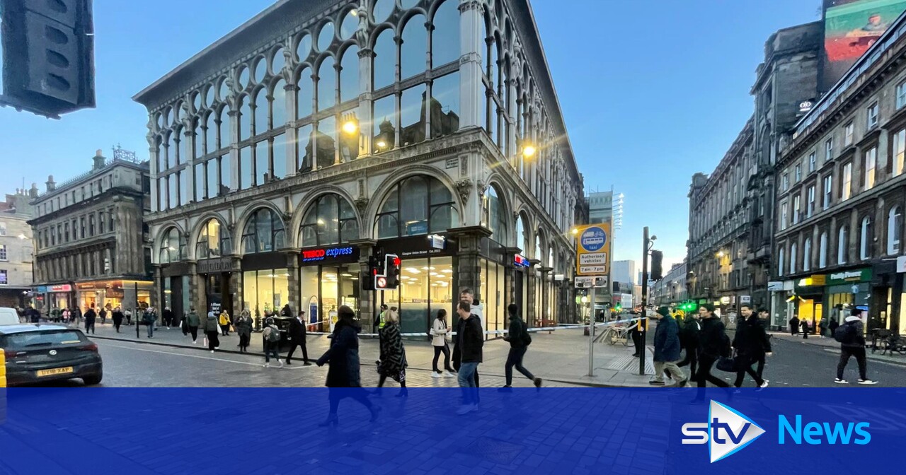 Serious assault in Glasgow city centre near train station leaves man in ...