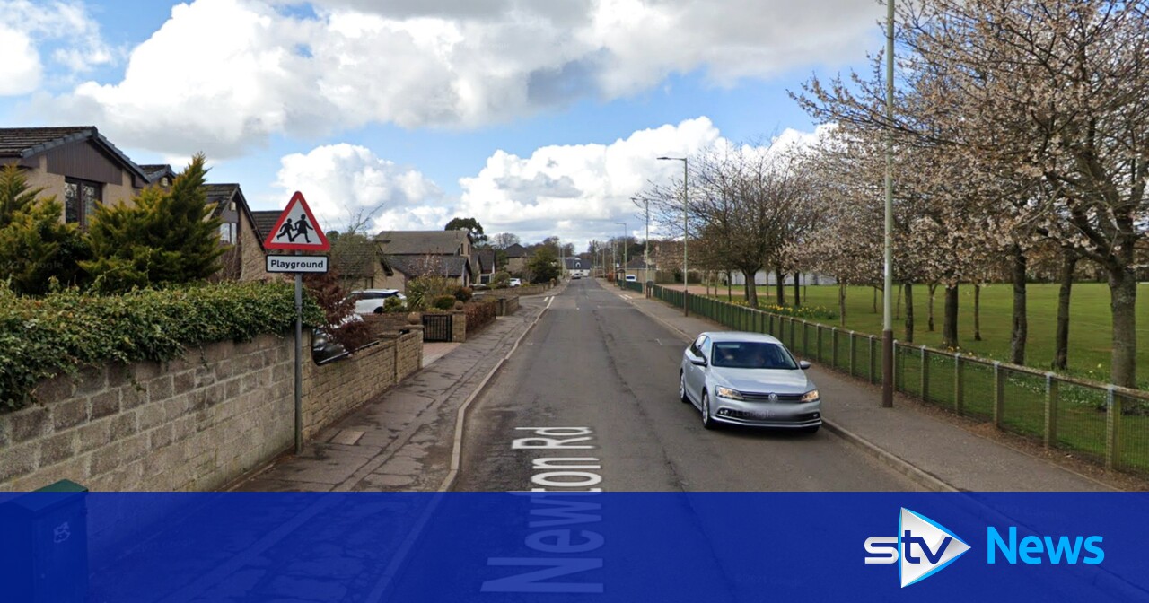 Man dies after Volkswagen Golf car crashes into garden wall in ...