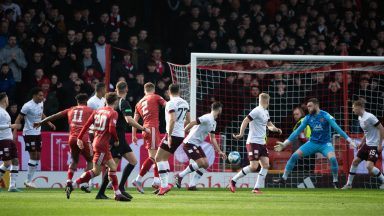 Duk at the double as Aberdeen cruise to 3-0 win against Hearts 