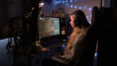 Aberdeen gamer Kelsie Grieg makes history as first woman to qualify for elite Call of Duty tournament