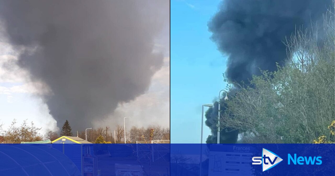 Smoke billows over Frances industrial estate in Kirkcaldy as fire crews ...