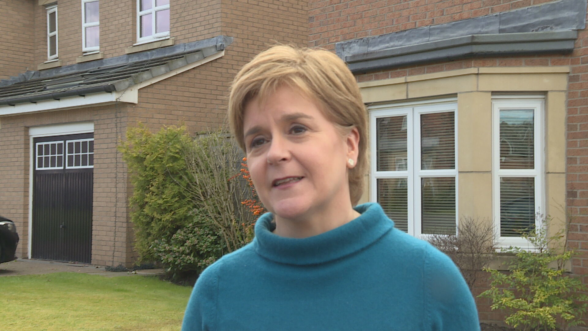 Former First Minister Nicola Sturgeon Passes Driving Theory Test With Full Marks In One Section 