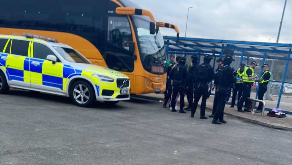 Armed police descend on Megabus bound for Edinburgh after man attempts to board with weapon
