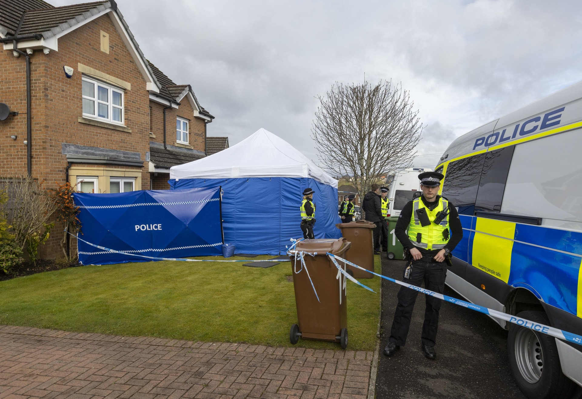 Police officers investigating the SNP’s finances searched the home shared by Nicola Sturgeon and her husband, former SNP chief executive Peter Murrell.