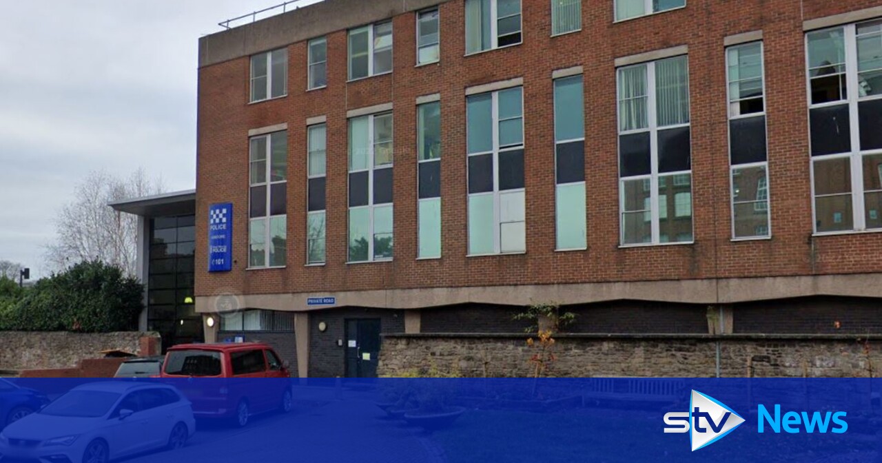 Bomb squad shuts down Hereford police station after hand grenade handed