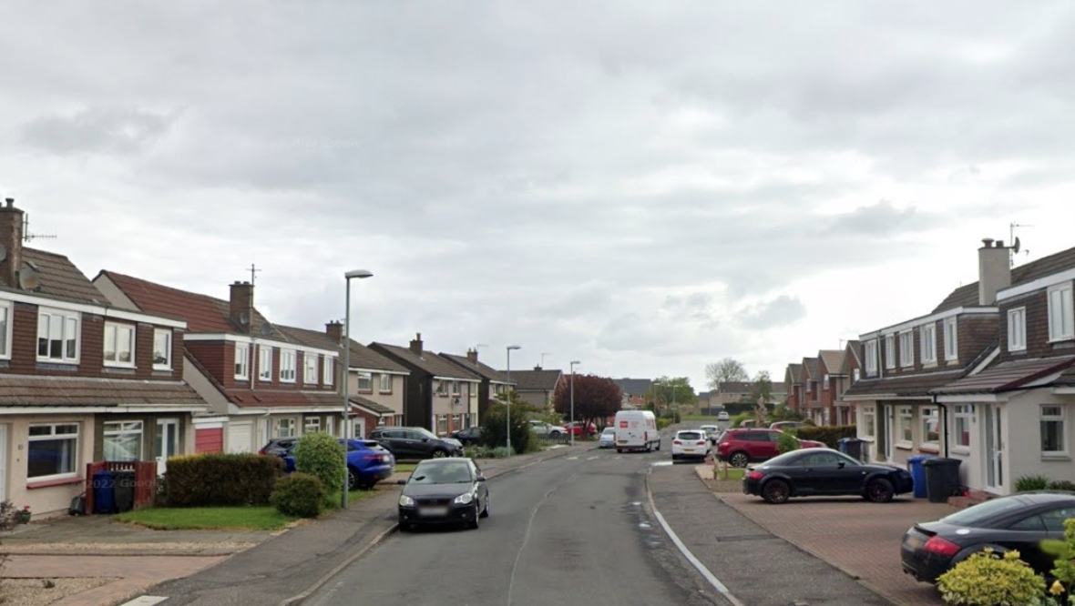 Grenade found in residential area in Penicuik, Midlothian destroyed in ‘controlled explosion’