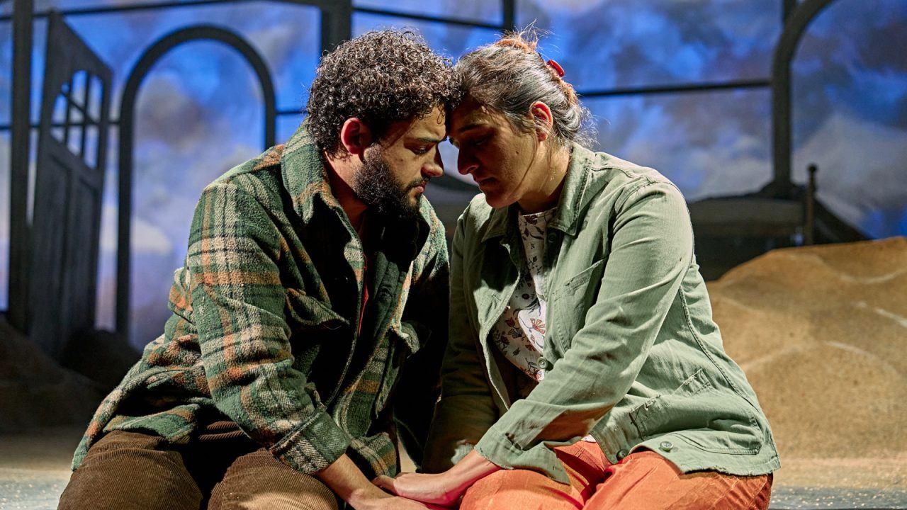 Scottish Refugee Council welcome stage adaptation of The Beekeeper of Aleppo in Glasgow