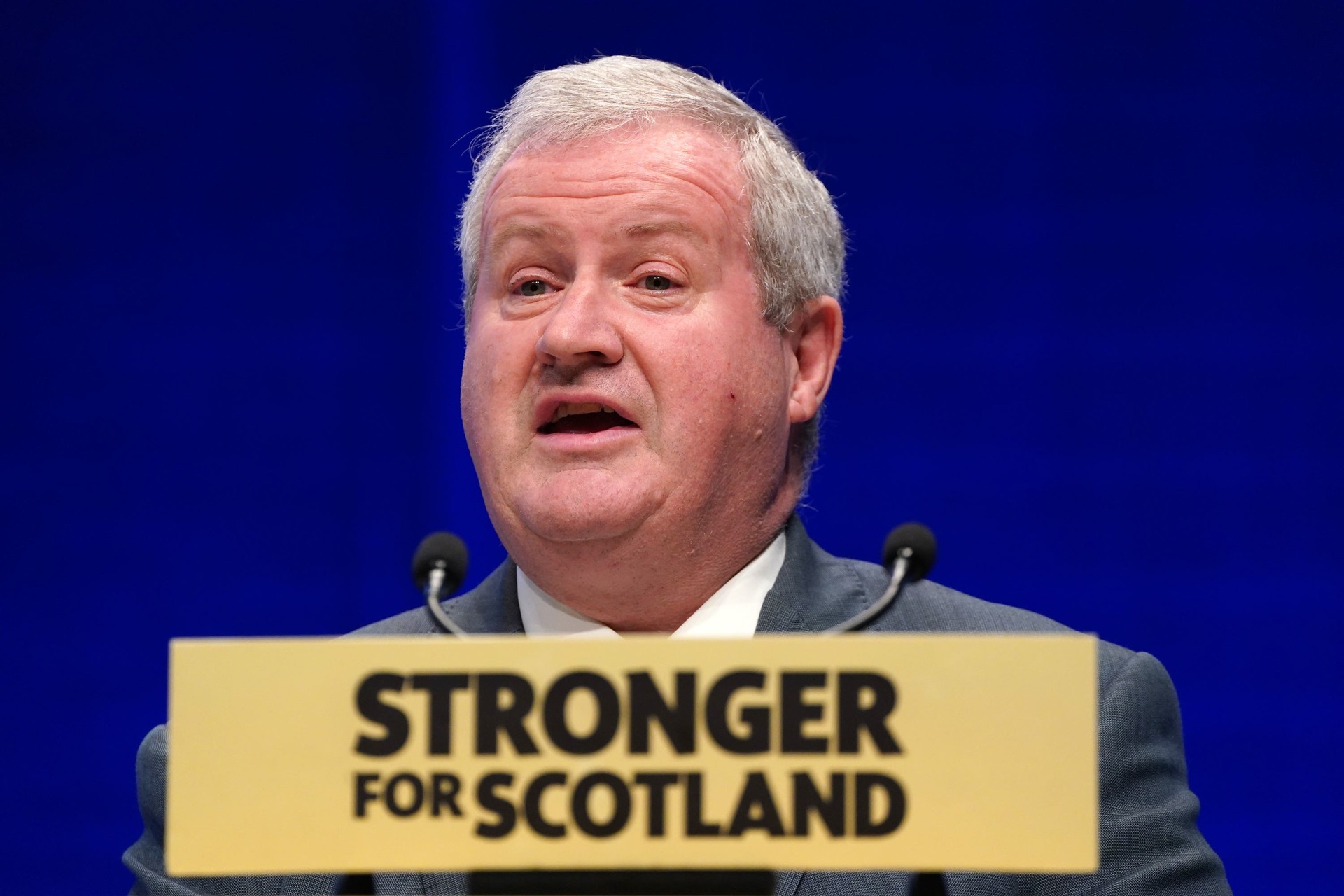 Ian Blackford said Nicola Sturgeon should not be suspended from the party.<br>” /><span class=