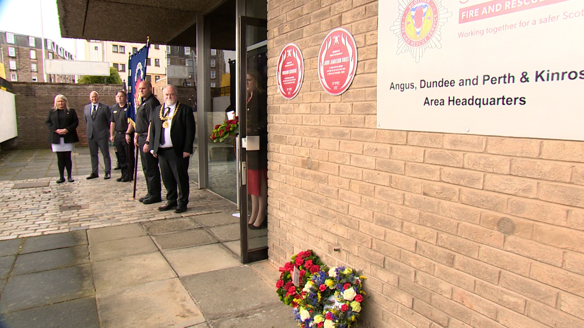 Plaques unveiled during ceremony at Dundee's Blackness Fire Station