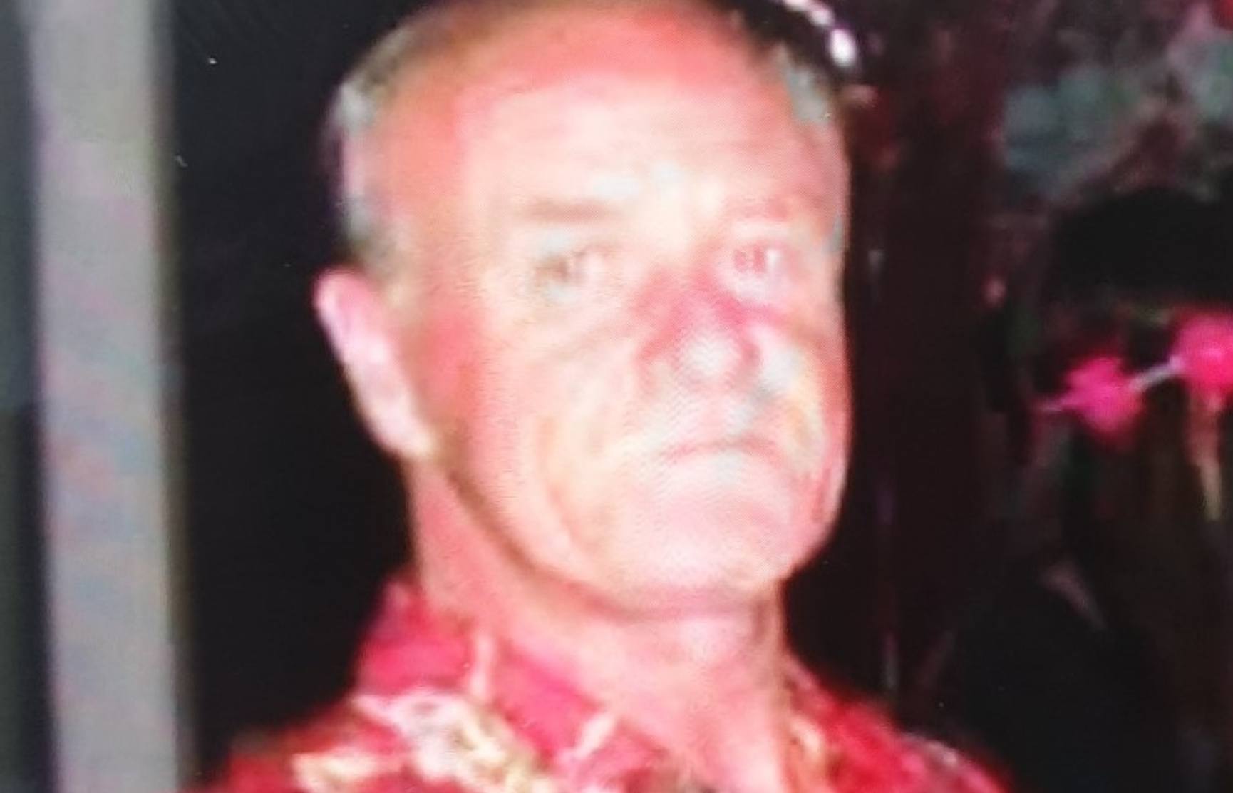 Mr Downie is described as white, around 5ft 6in, medium-build with balding and short grey hair.