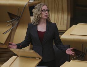 Lorna Slater to address Holyrood amid ongoing uncertainty over deposit return scheme