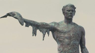 Memorial unveiled to lost mariners in Wick