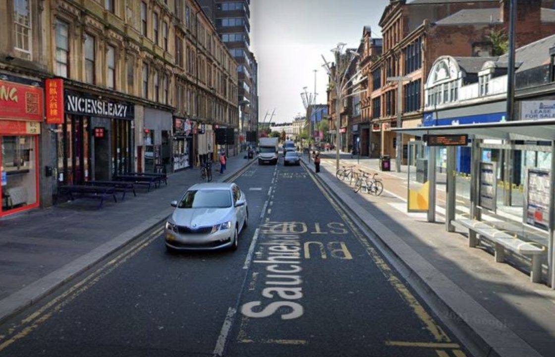 Police search for runaway suspect after man injured in Glasgow city centre