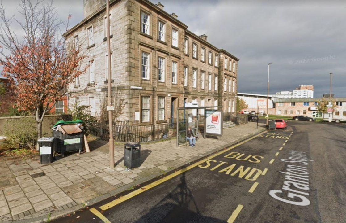 Man robbed at knifepoint while waiting for bus as police launch probe in Edinburgh