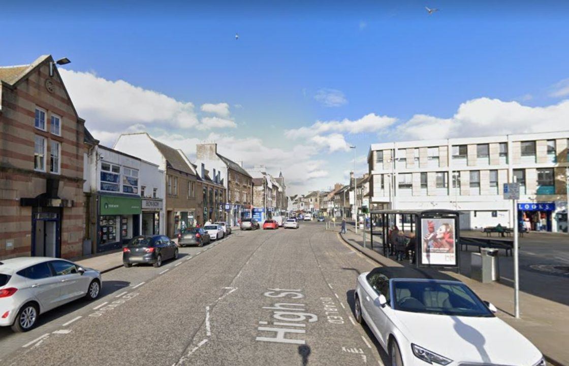 Altercation between group of youths leaves woman injured on Dalkeith High Street