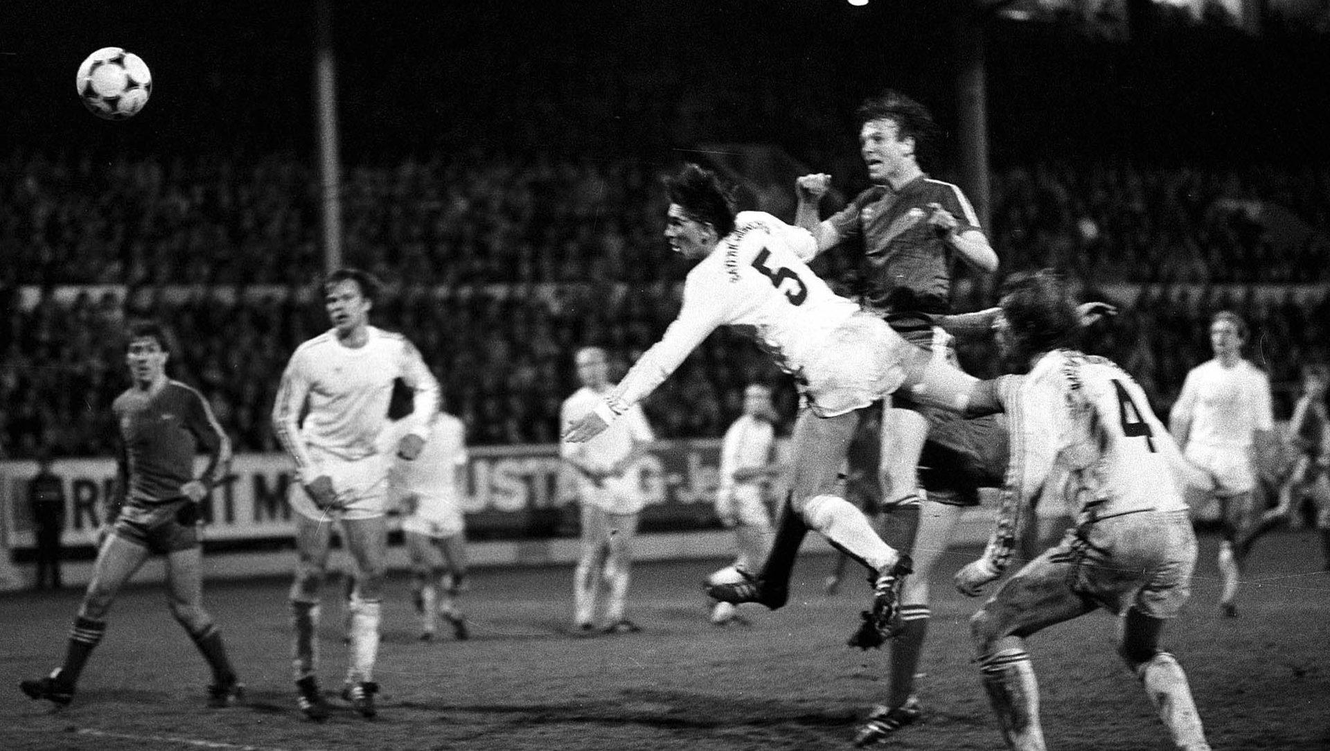 Alex McLeish was on the scoresheet as Aberdeen beat Bayern on a memorable night at Pittodrie (Photo by SNS Group)