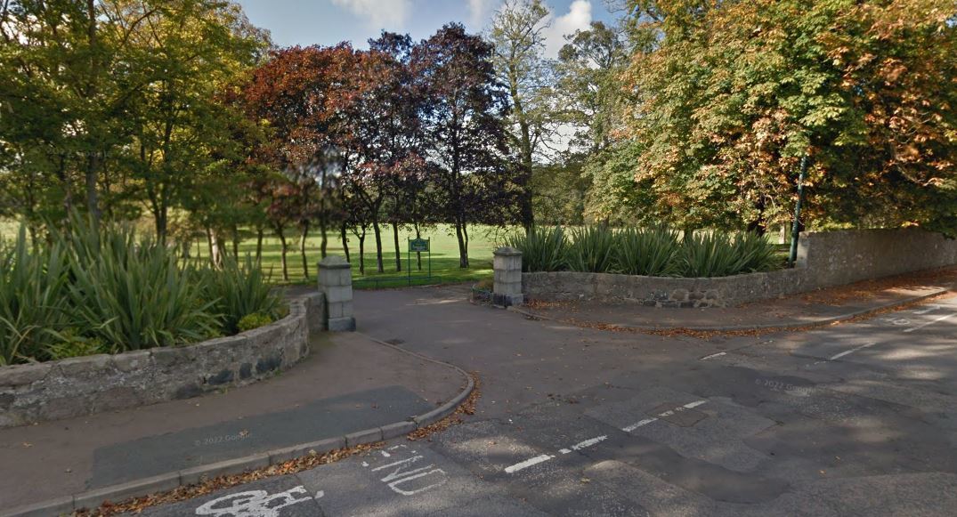 Aberdeen man suffers head injury in alleged midnight attack near park entrance