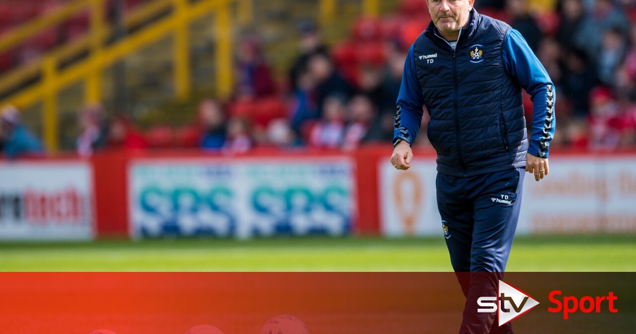 Dundee manager says cup exit 'difficult to take' after three wins - STV News