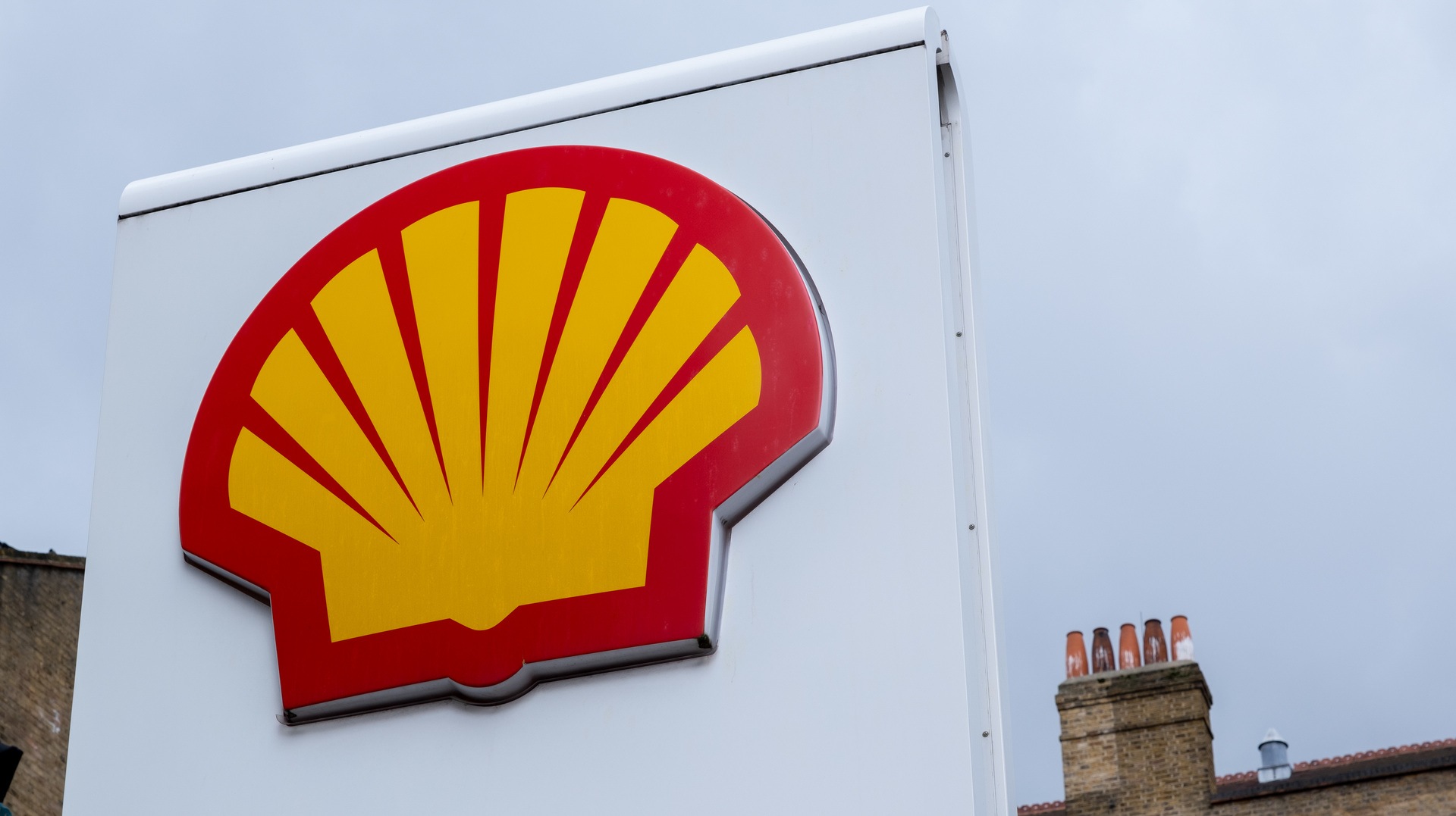 Ben Van Beurden of Shell was also among highest paid chief executives on FTSE 100
