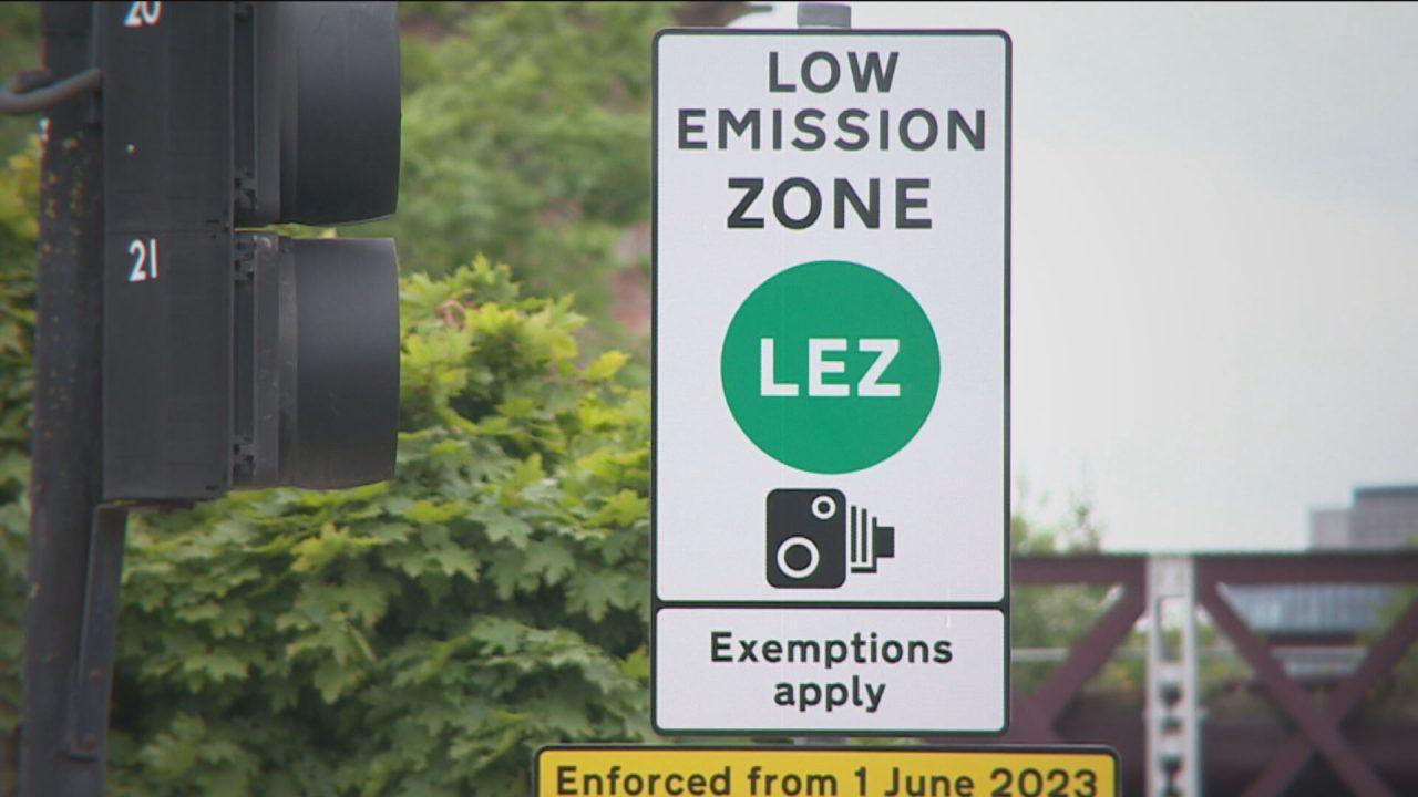 Suspended driver ‘didn’t have funds’ to follow Low Emission Zone rules