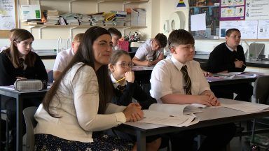 Scotland Tonight: ‘I can speak now because of her’: Teachers of the Deaf give kids a voice
