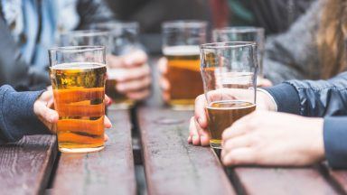Study finds alcohol dependency in adolescence linked with depression risks