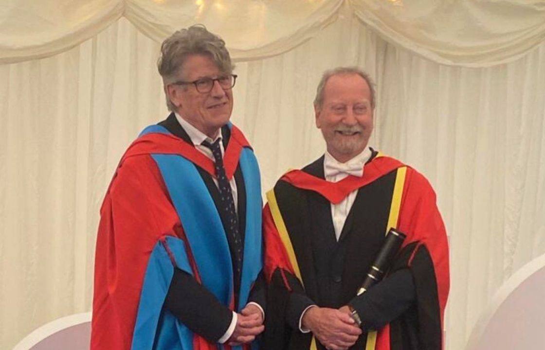 Blue Nile singer Paul Buchanan and Doctor Who actor Bill Paterson get honorary degrees at Glasgow University