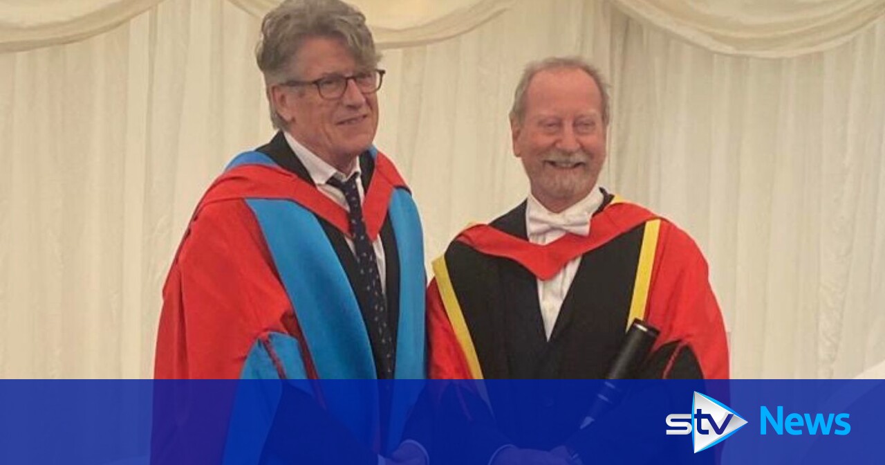 Blue Nile’s Paul Buchanan and actor Bill Paterson get honorary degrees