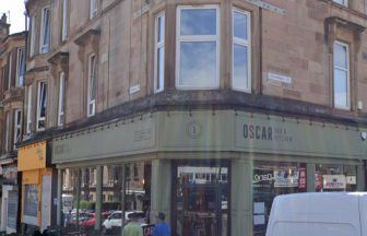 Staff at Oscar’s in Shawlands, Glasgow ‘threatened’ with lost tips for failure to clean microwave