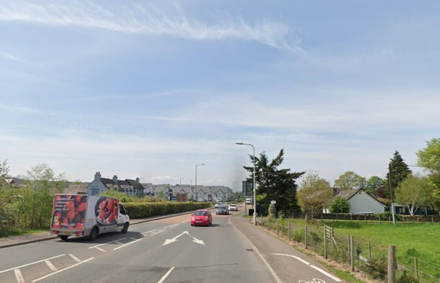 Lorry catches fire near Dobbies garden centre in Perth as A85