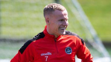 Dundee announce signing of Partick Thistle’s Scott Tiffoney