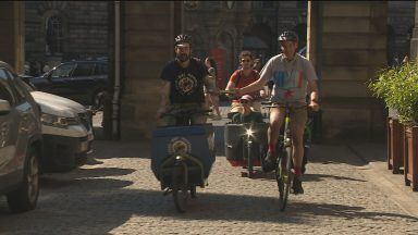 UK wide climate relay race stops off in Edinburgh