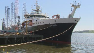 Modern RRS Discovery docks alongside original in Dundee