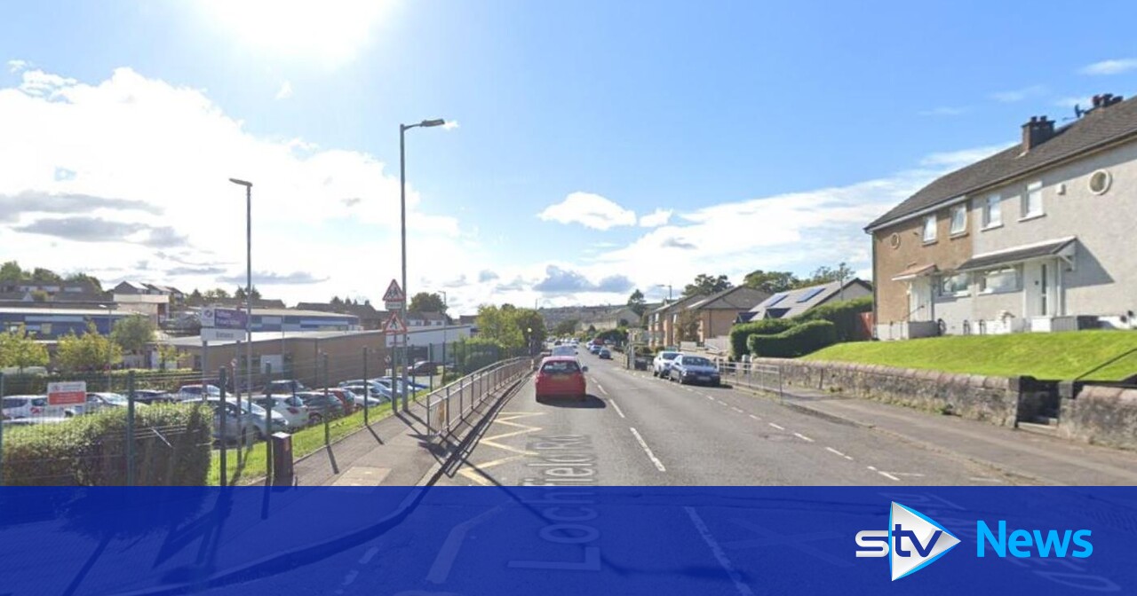 Child, 10, rushed to Glasgow hospital after being hit by car near ...