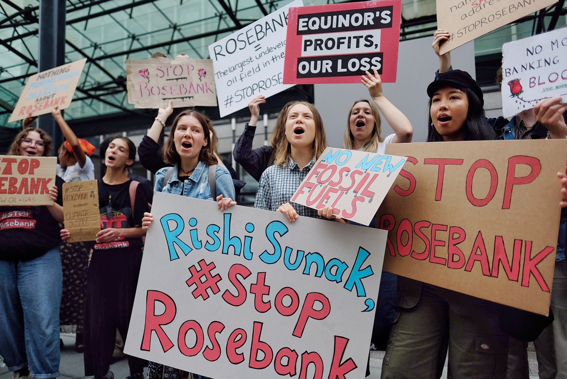 Greta Thunberg joined protesters in London against the Rosebank oil field.