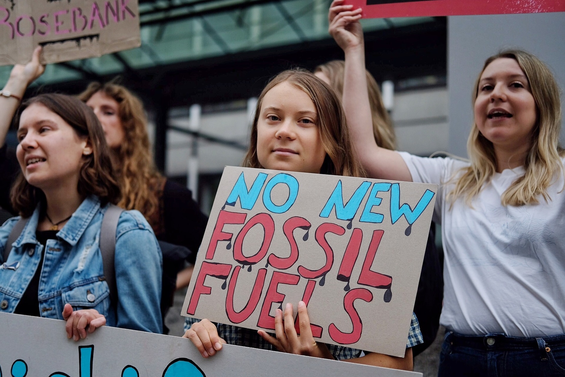 Greta Thunberg joins protesters in London against the Rosebank oil field.