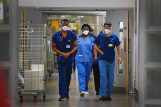 Scottish NHS workers call for reintroduction of face masks