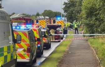 Police Scotland murder inquiry after woman dies in crash and driver flees scene on B902 Falkirk