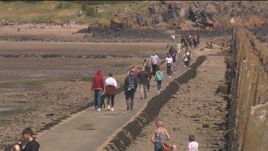 Warning from RNLI over persistent Cramond Island stranding