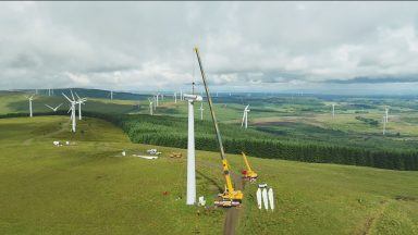 Scotland’s first commercial windfarm to be dismantled