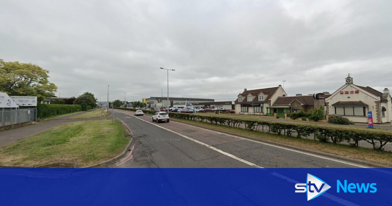 Major Edinburgh road closed by ambulance and police crews after ...