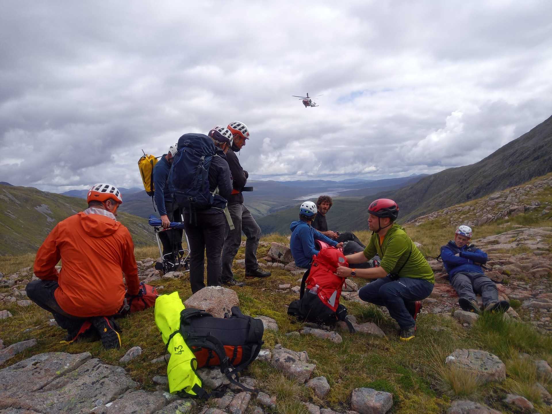 Glencoe MRT described this as a 'moment of quiet contemplation' while rescuers waited to be picked up by a helicopter. 