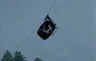 Rescuers save eight people trapped in cable car 1000ft above canyon in Pakistan