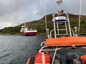 Ship that ran aground off Isle of Skye refloated by RNLI