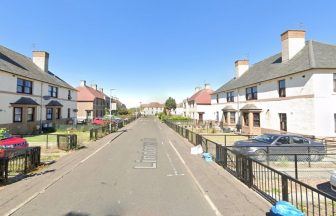 Child who ‘fell from flat window’ on Lindores Drive, Tranent taken to hospital