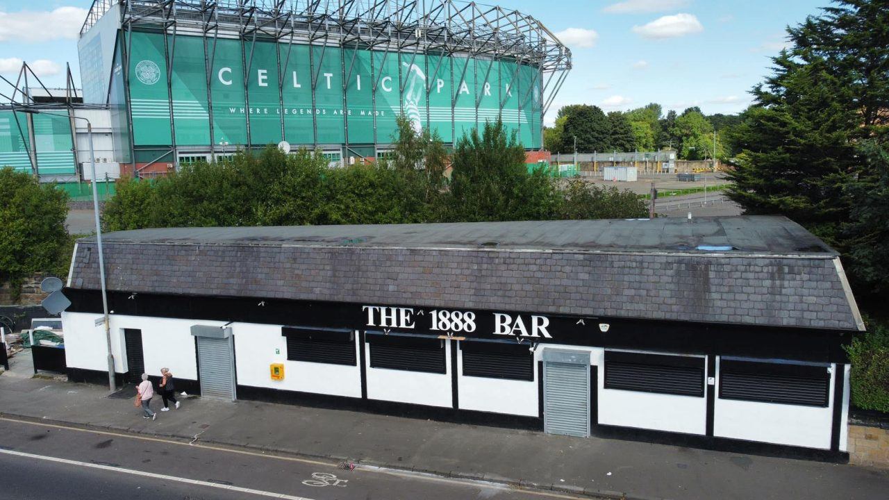 Glasgow Celtic pub allowed to let children in on matchdays despite health concerns