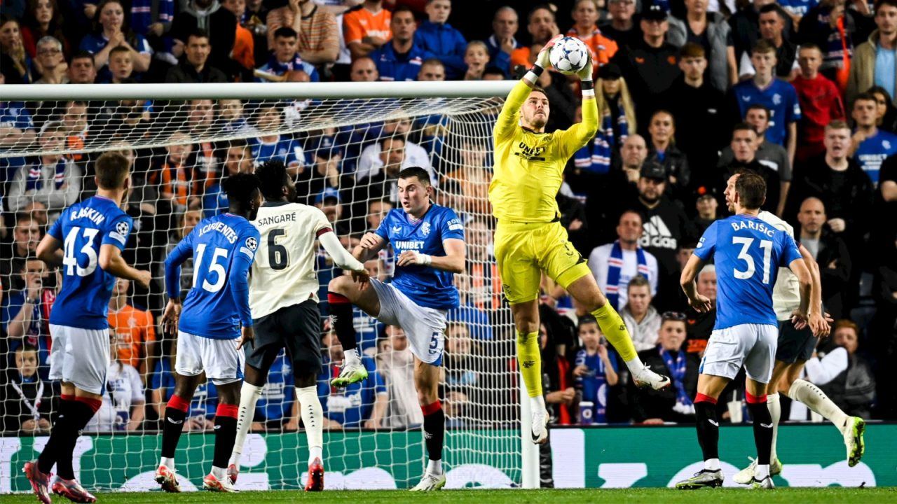 Butland hails ‘special’ Ibrox atmosphere after draw with PSV