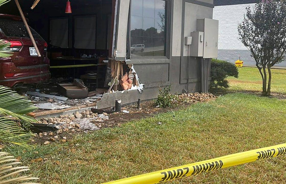 More than 20 injured as driver crashes through wall of busy restaurant in Texas