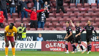 Scott Tanser strikes as unbeaten St Mirren win 1-0 at Motherwell